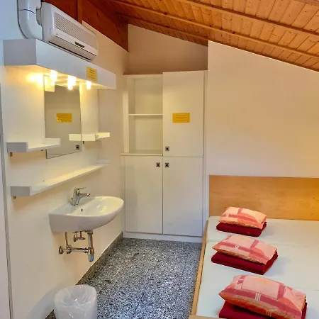 Hotel&hostel Montarina Ostello Lugano
