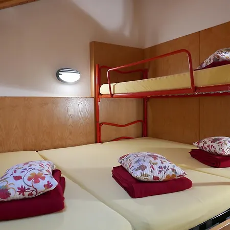 Hostel Hotel&hostel Montarina Λουγκάνο